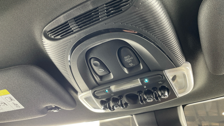 MINI Hatchback 1.5 Cooper Exclusive 5dr Auto Petrol Hatchback